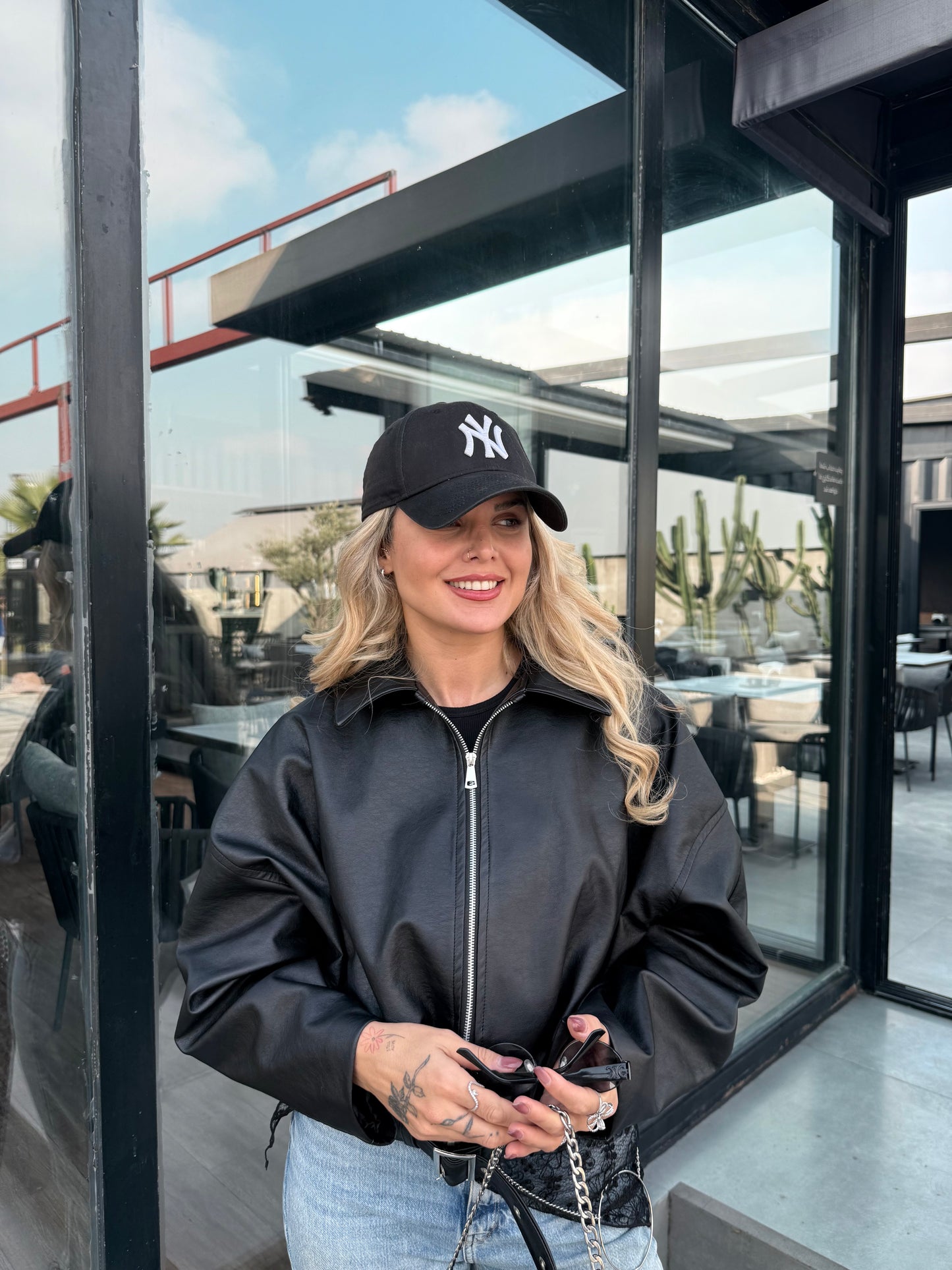 PEONY BLACK LEATHER COAT