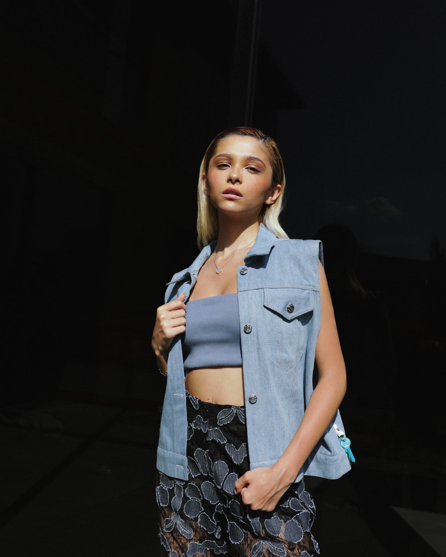 DARBAS LIGHT BLUE FLYING KEYS VEST