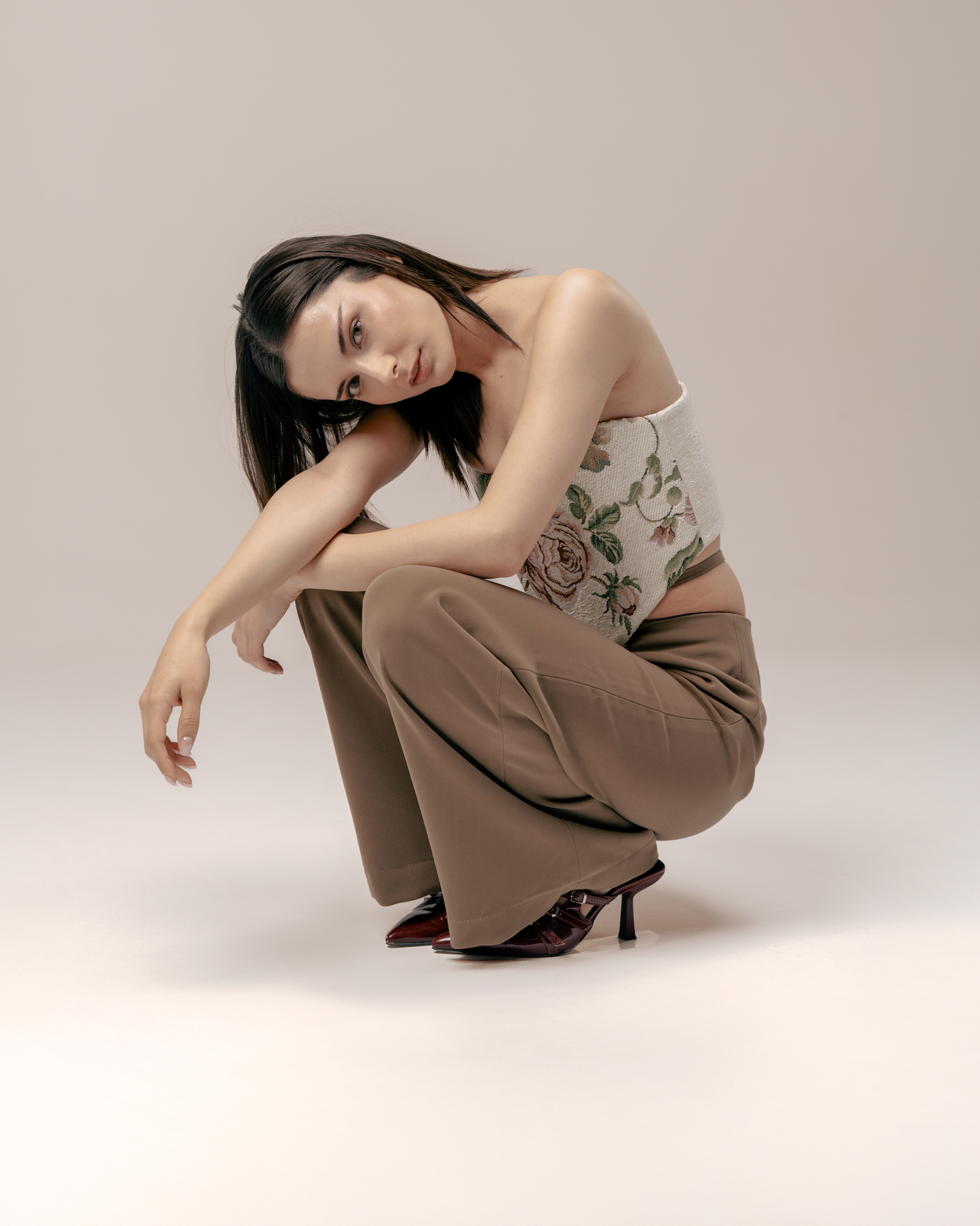 PALMA BROWN CUT-OUT-WAIST PANTS