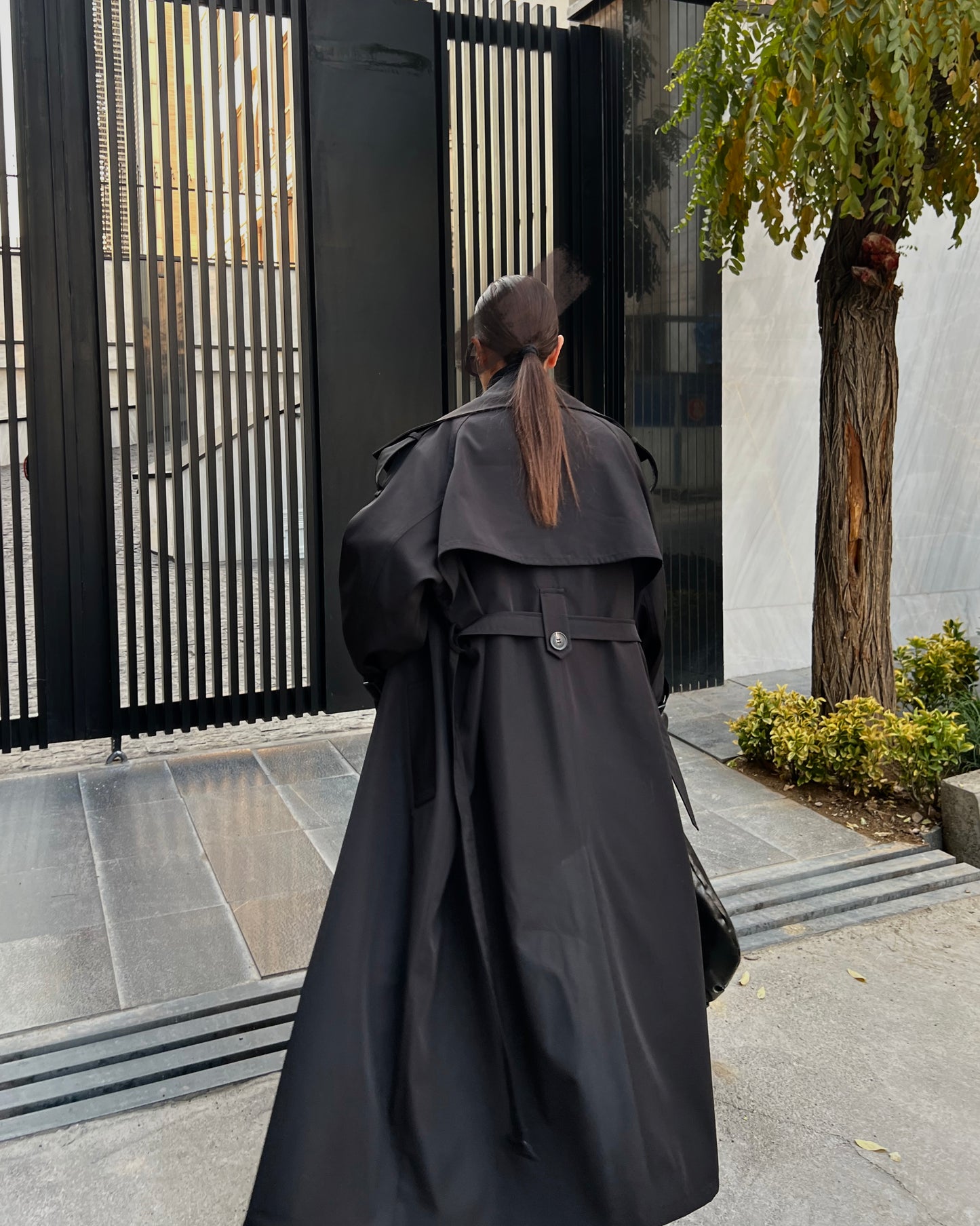 MIRA black OVERSIZED CLASSIC TRENCH COAT