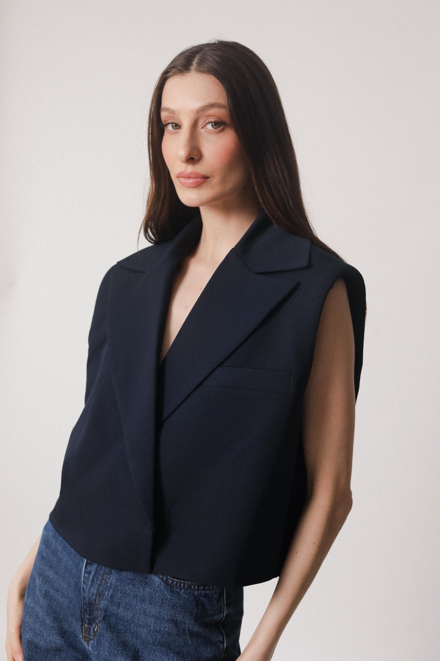 SELAVI SELAVI VEST