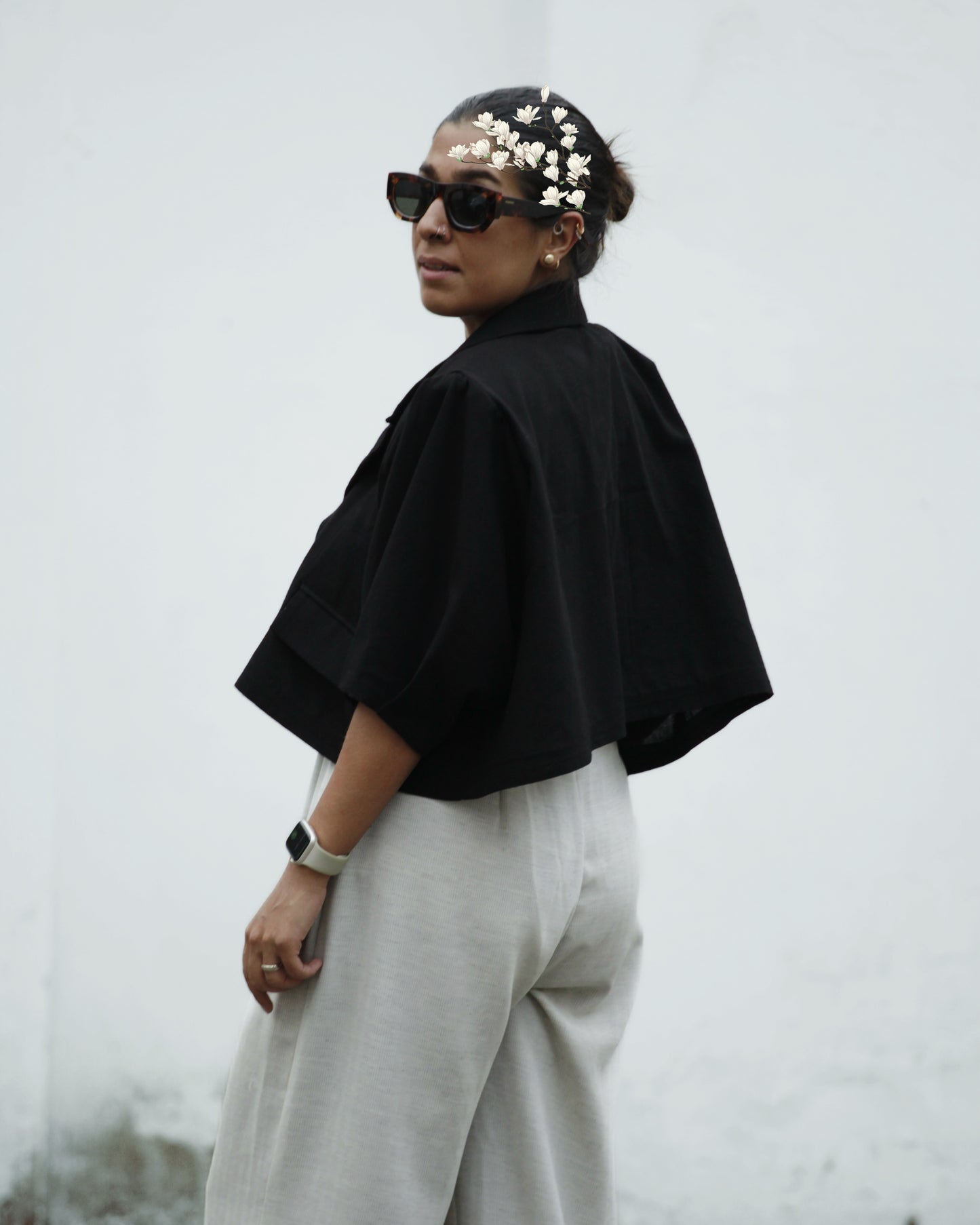 AIOLEH EMBROIDERED BLACK LINEN COAT