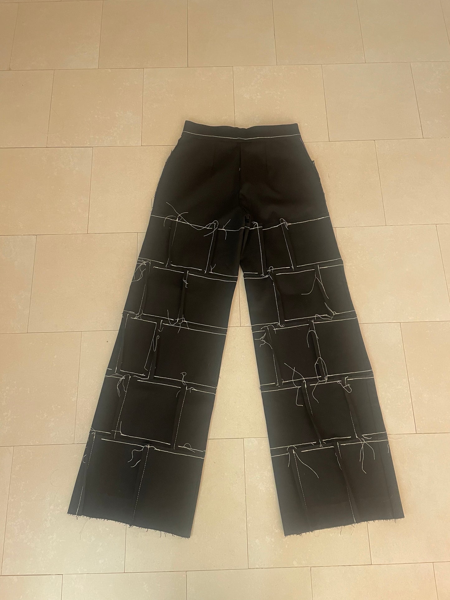 PALMA BLACK TREE PANTS