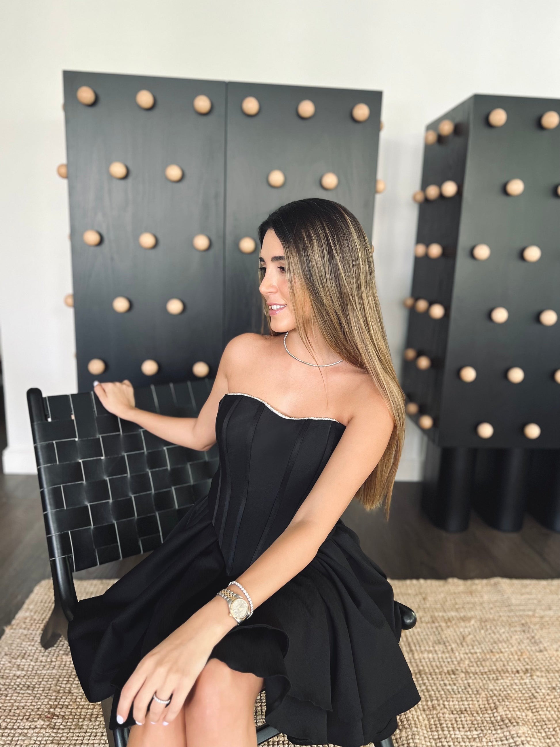 TINA.E BLACK CORSET PLEATED DRESS – TERRIZZO TINA.E BLACK CORSET PLEATED DRESS – TERRIZZO